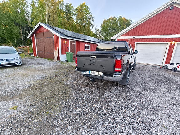 Volkswagen Amarok 4 of 4