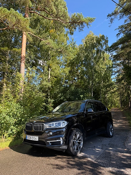 BMW X5 3 of 6