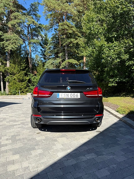 BMW X5 5 of 6