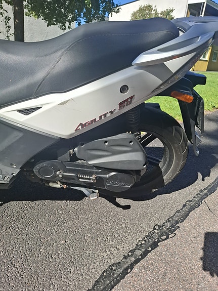 Kymco Agility City 50 4 of 6