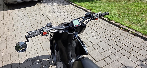 Yamaha Aerox 5 of 7