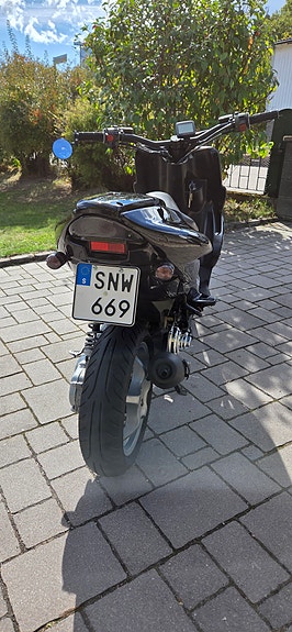 Yamaha Aerox 7 of 7