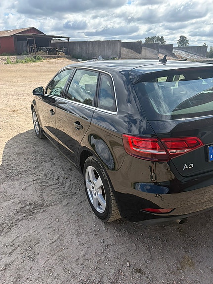 Audi A3 6 of 12