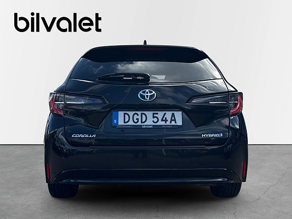 Toyota Corolla 6 of 13