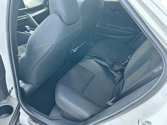 Toyota C-HR 9 of 30