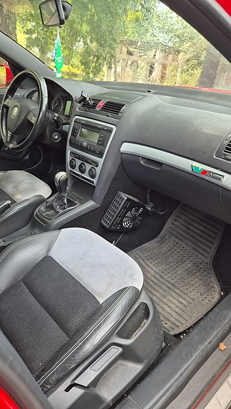 Skoda Octavia RS 12 of 23