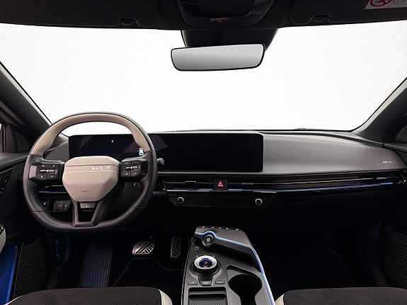 Kia EV6 15 of 30