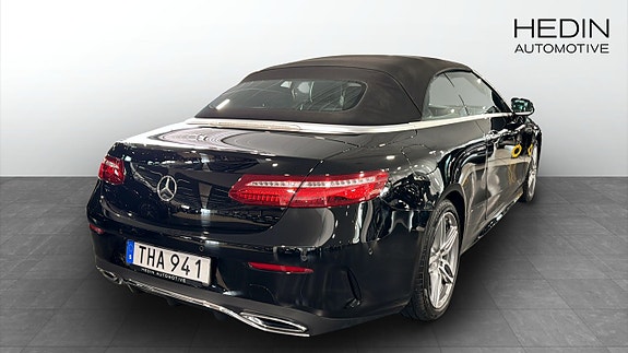 Mercedes-Benz E220 3 of 9
