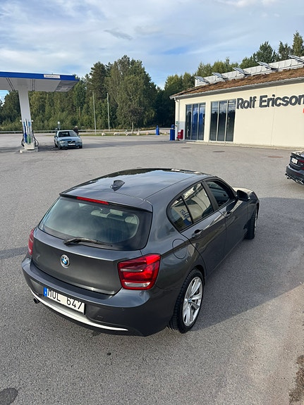 BMW 118d 3 of 6