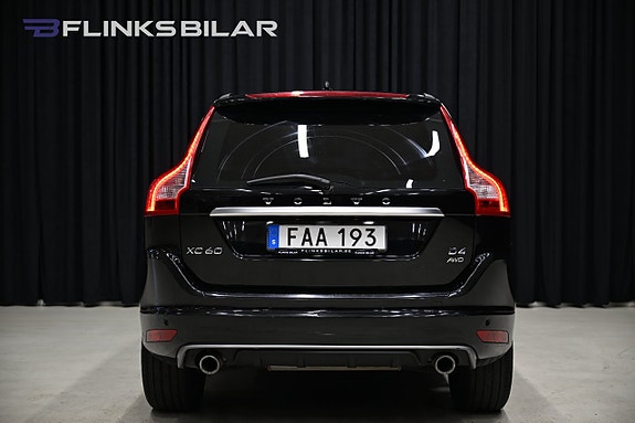 Volvo XC60 8 of 29