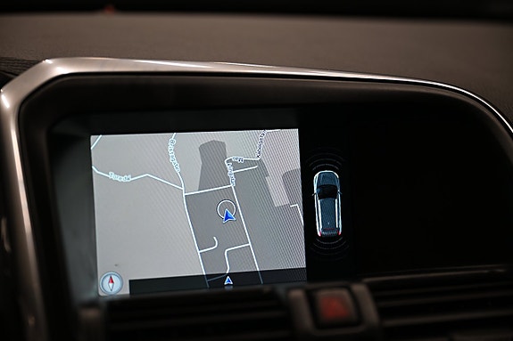 Volvo XC60 16 of 29