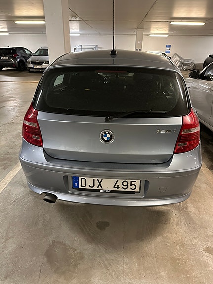 BMW 120i 3 of 8