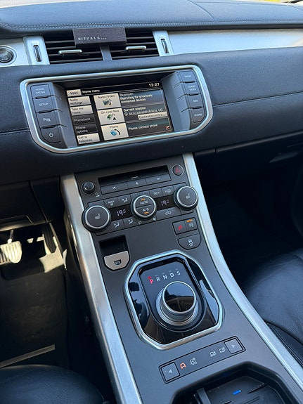 Land Rover Range Rover Evoque 16 of 16