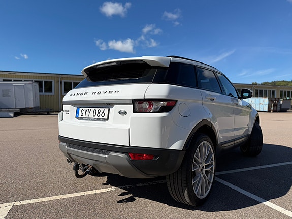 Land Rover Range Rover Evoque 8 of 16