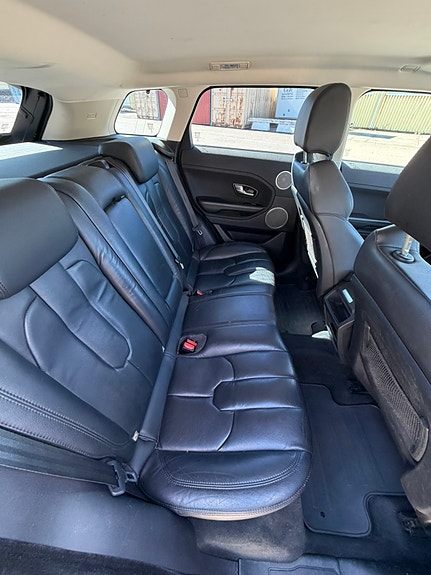 Land Rover Range Rover Evoque 13 of 16