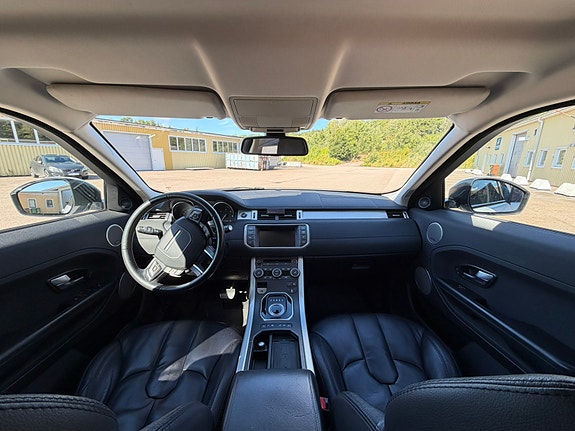 Land Rover Range Rover Evoque 14 of 16