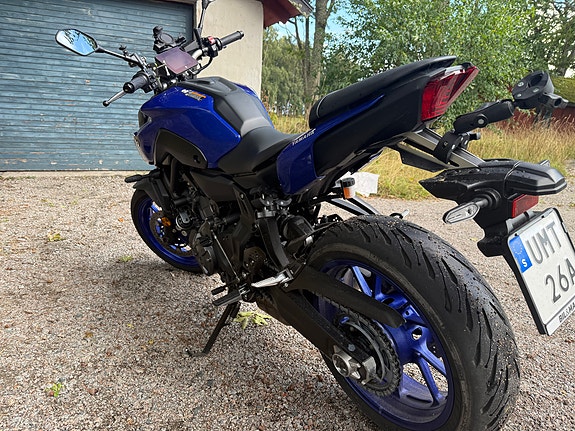 Yamaha MT-07 4 of 6