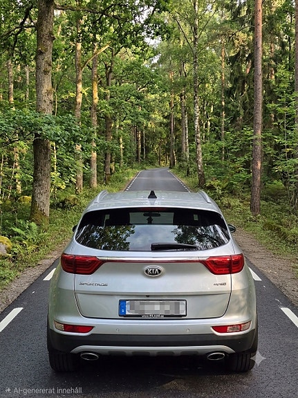 Kia Sportage 2 of 6