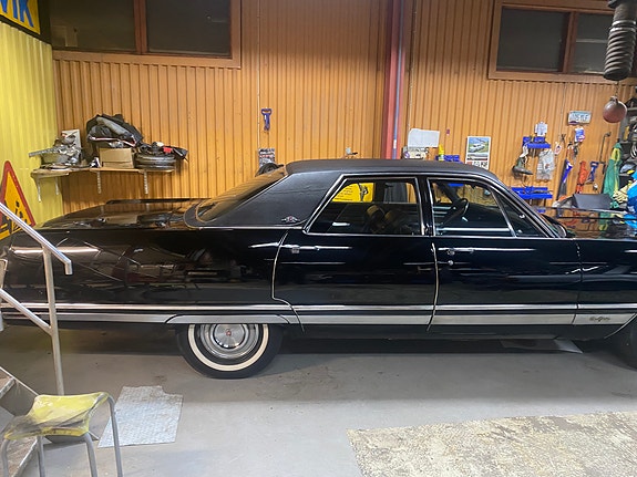 Chrysler New Yorker 5 of 10