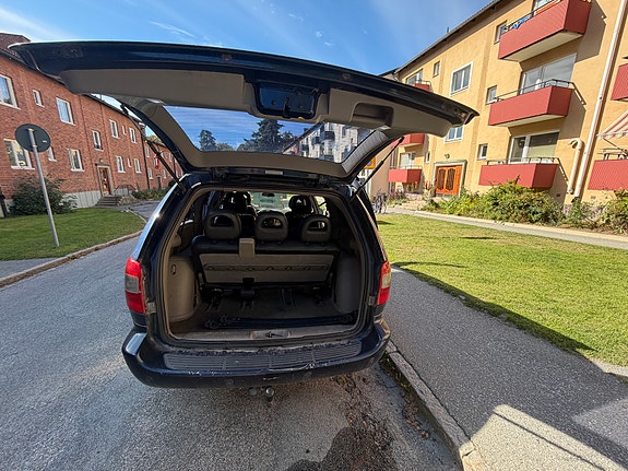 Chrysler Grand Voyager 5 of 8