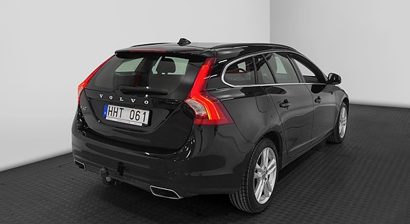 Volvo V60 6 of 24