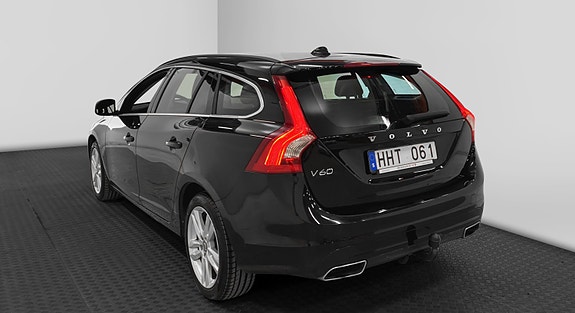 Volvo V60 7 of 24