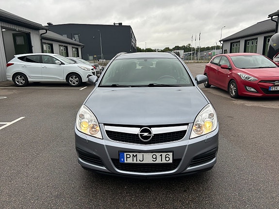 Opel Vectra 2 of 13