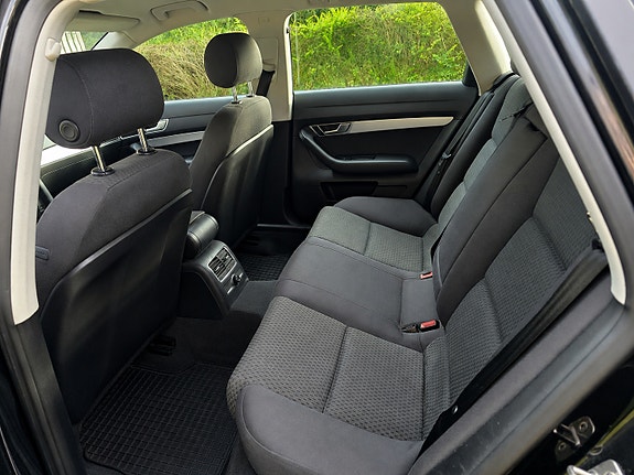 Audi A6 4 of 6
