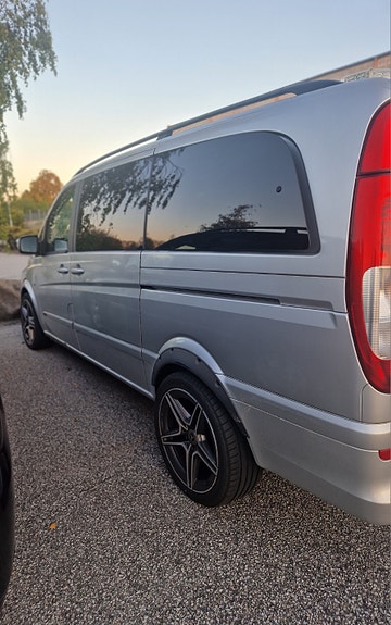 Mercedes-Benz Viano 7 of 10