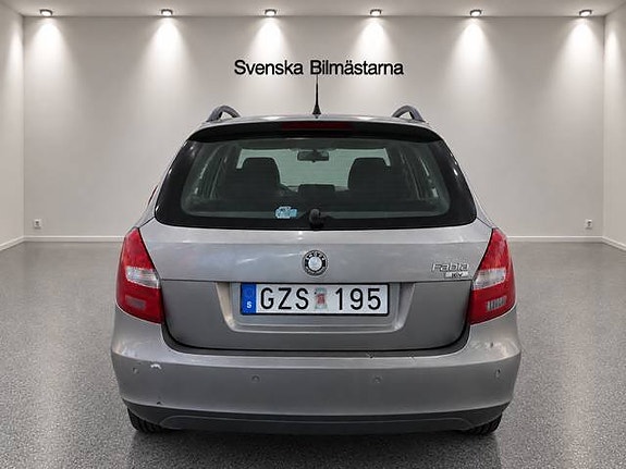 Skoda Fabia 3 of 12