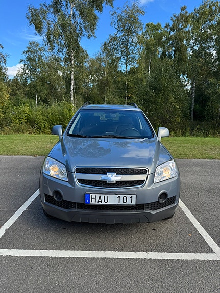 Chevrolet Captiva 3 of 7