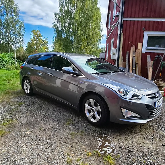 Hyundai i40 3 of 18