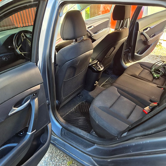 Hyundai i40 7 of 18