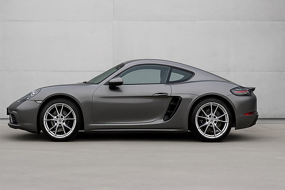 Porsche 718 Cayman 2 of 4