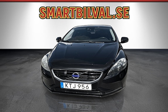 Volvo V40 9 of 23
