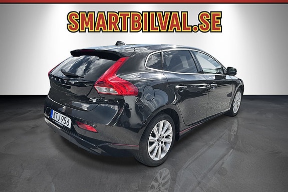 Volvo V40 4 of 23