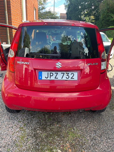 Suzuki Splash 2 of 14
