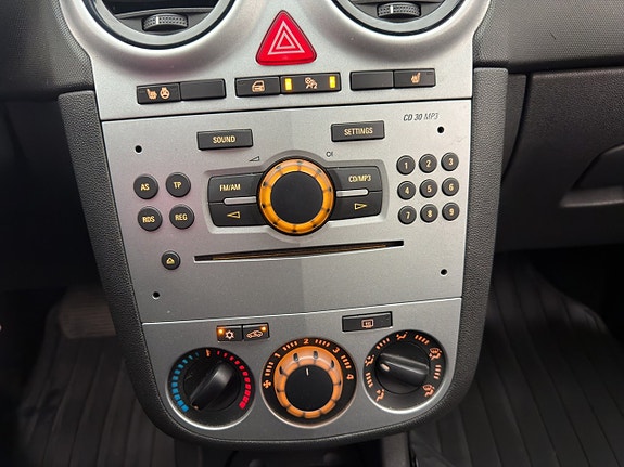 Opel Corsa 14 of 22