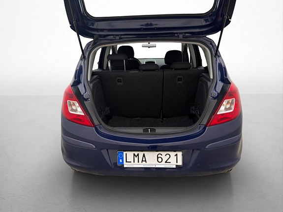 Opel Corsa 17 of 22