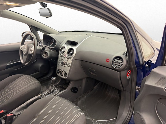 Opel Corsa 16 of 22