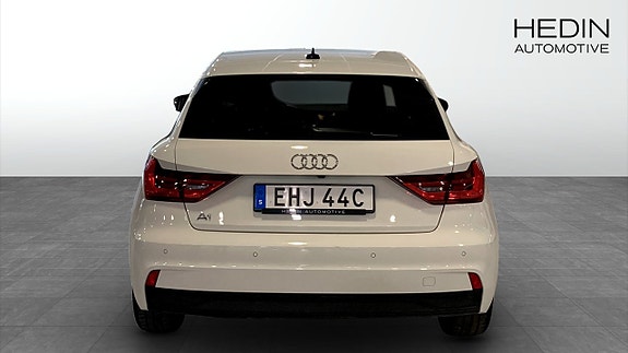 Audi A1 7 of 9