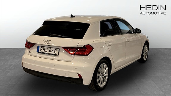 Audi A1 2 of 9
