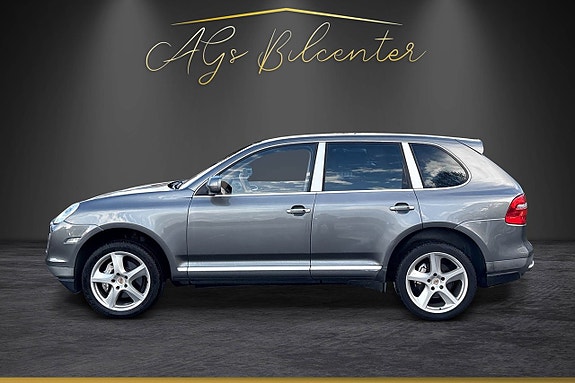 Porsche Cayenne S 6 of 25