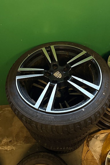 Porsche Cayenne S 25 of 25