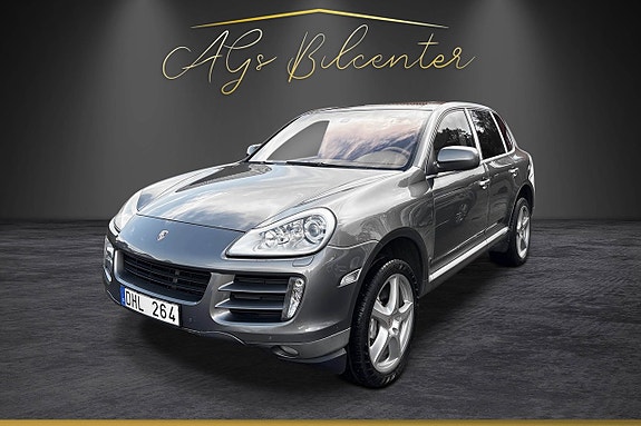 Porsche Cayenne S 3 of 25