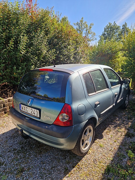 Renault Clio 9 of 9