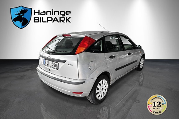 Ford Focus 6 of 12