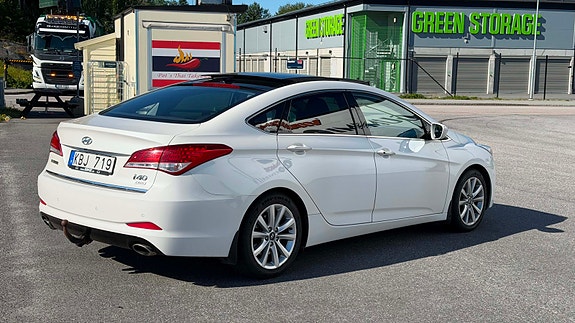 Hyundai i40 4 of 5
