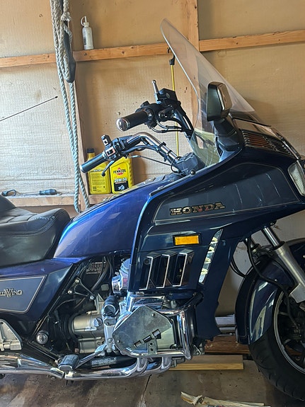 Honda GL1200 Gold Wing 6 of 6