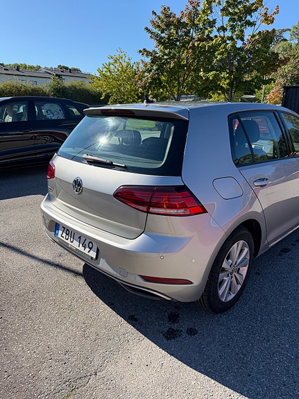 Volkswagen Golf VII 4 of 12